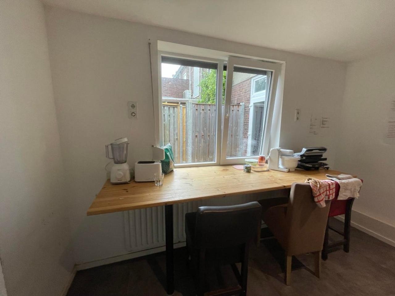 Room (13m²) near Tilburg city center - Image 9