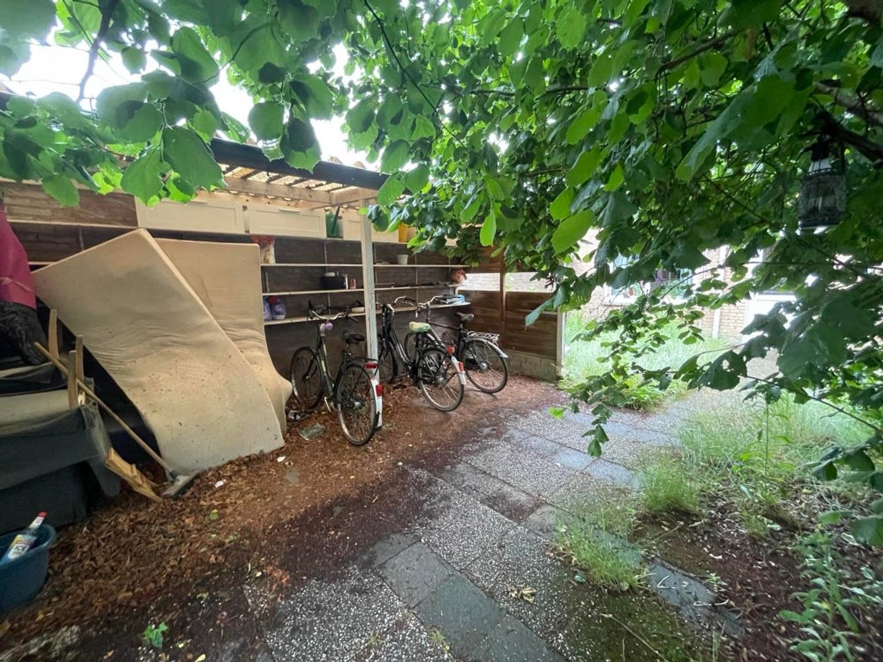 Room (13m²) near Tilburg city center - Image 11