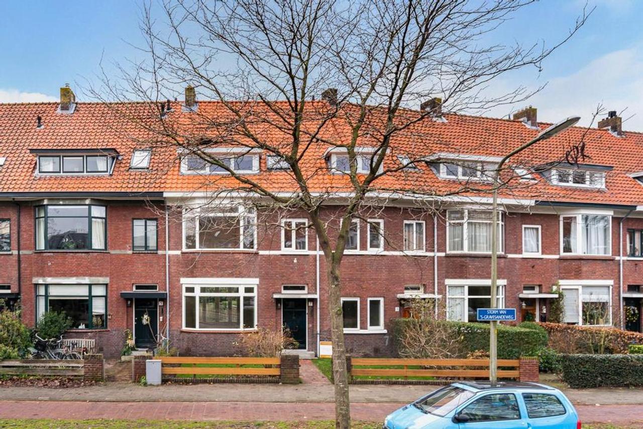Renovated 202 m² townhouse in the center of Wassenaar - Image 2