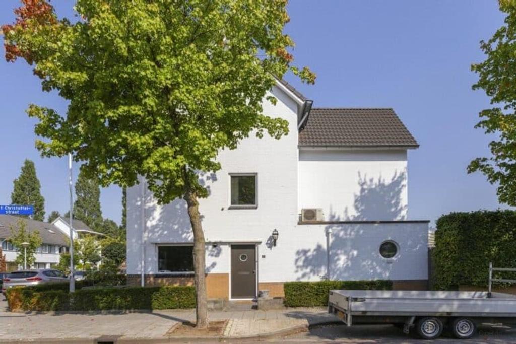Hoekwoning met garage in Witte Dorp - Afbeelding 2