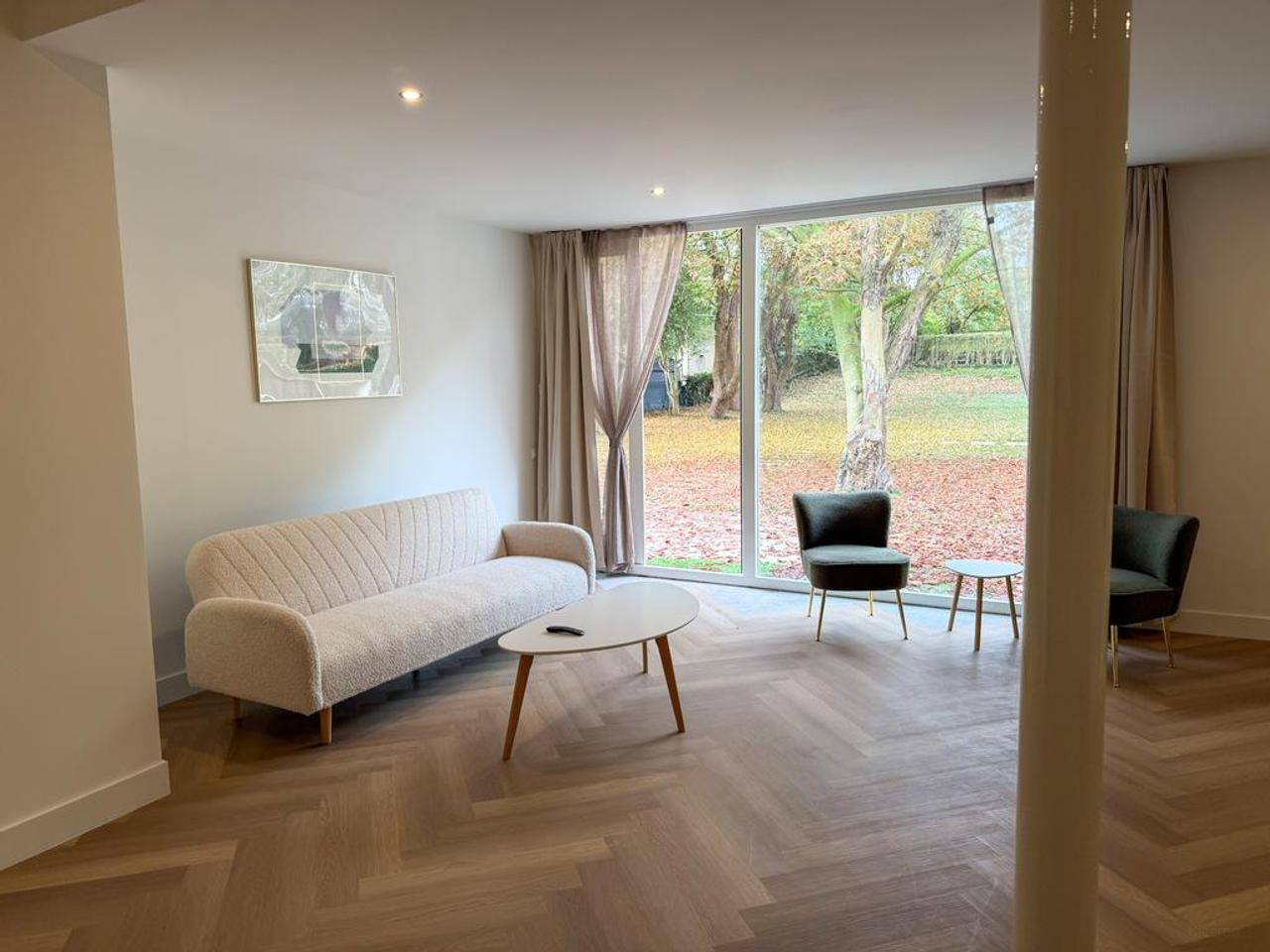 Gemeubileerde 85m² woning met tuin en airco - Afbeelding 5