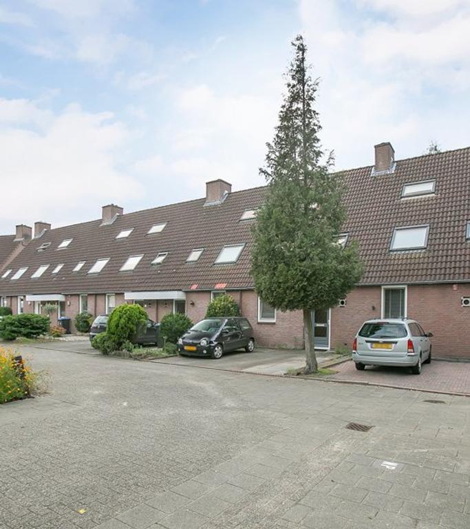 Eengezinswoning met tuin in Maaspoort - Afbeelding 1