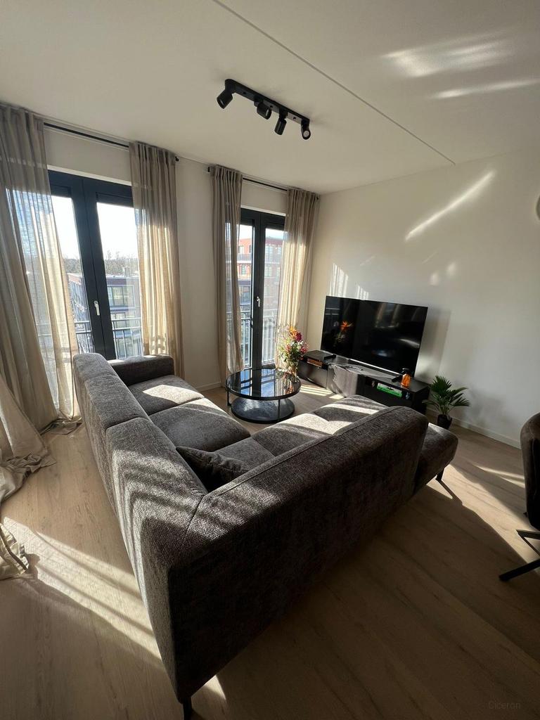 New 2-room apartment on the quay in Helmond - Image 2