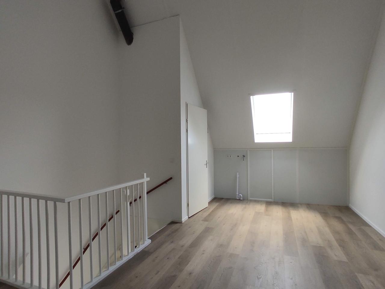 Modern huis met tuin in Waalre - Afbeelding 11