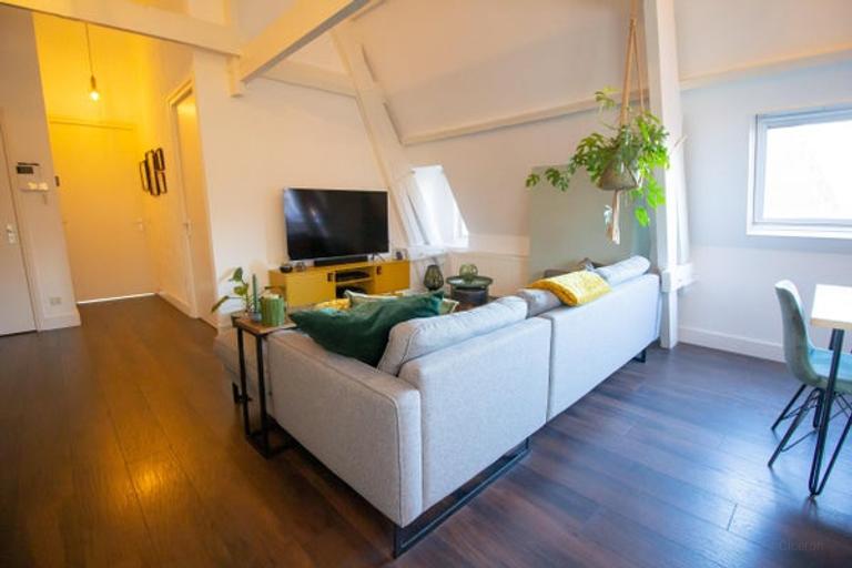 Furnished apartment in Besterd - Image 9