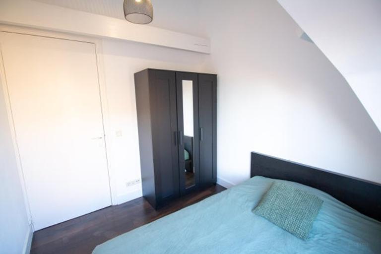 Furnished apartment in Besterd - Image 12