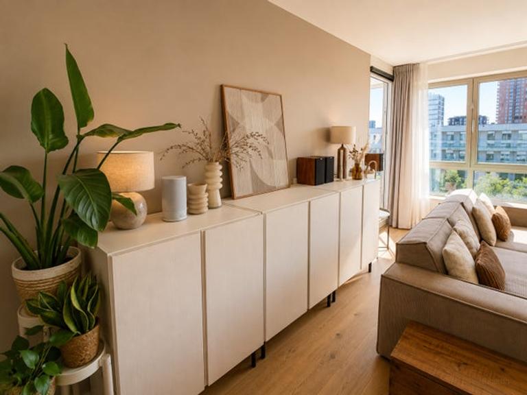 100m² apartment with 3 bedrooms - Image 4