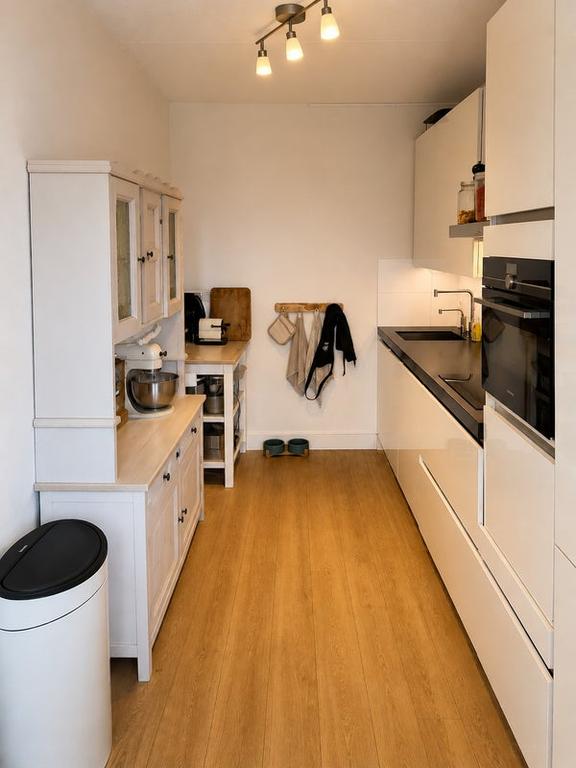 100m² apartment with 3 bedrooms - Image 10