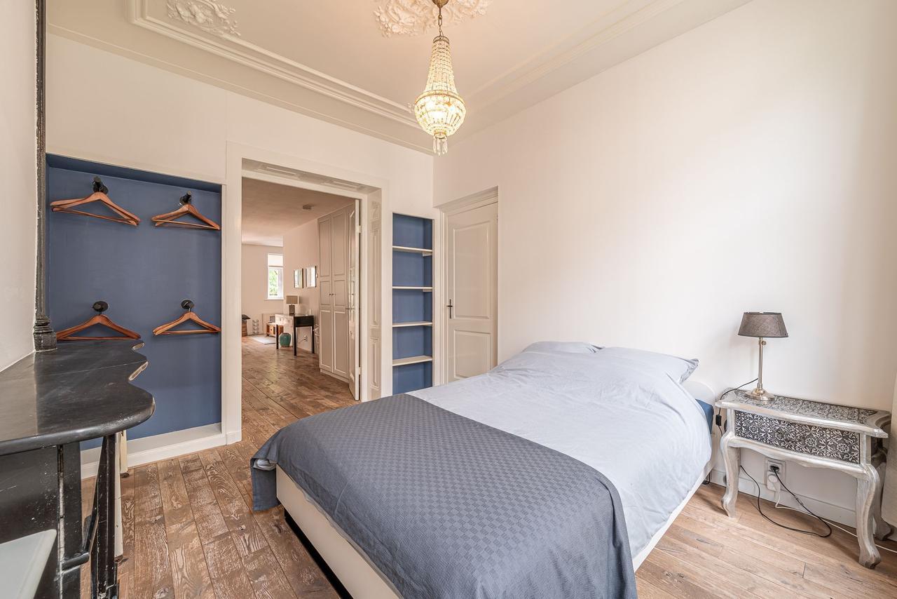Quiet living: 58 m² with terrace in De Pijp - Image 16