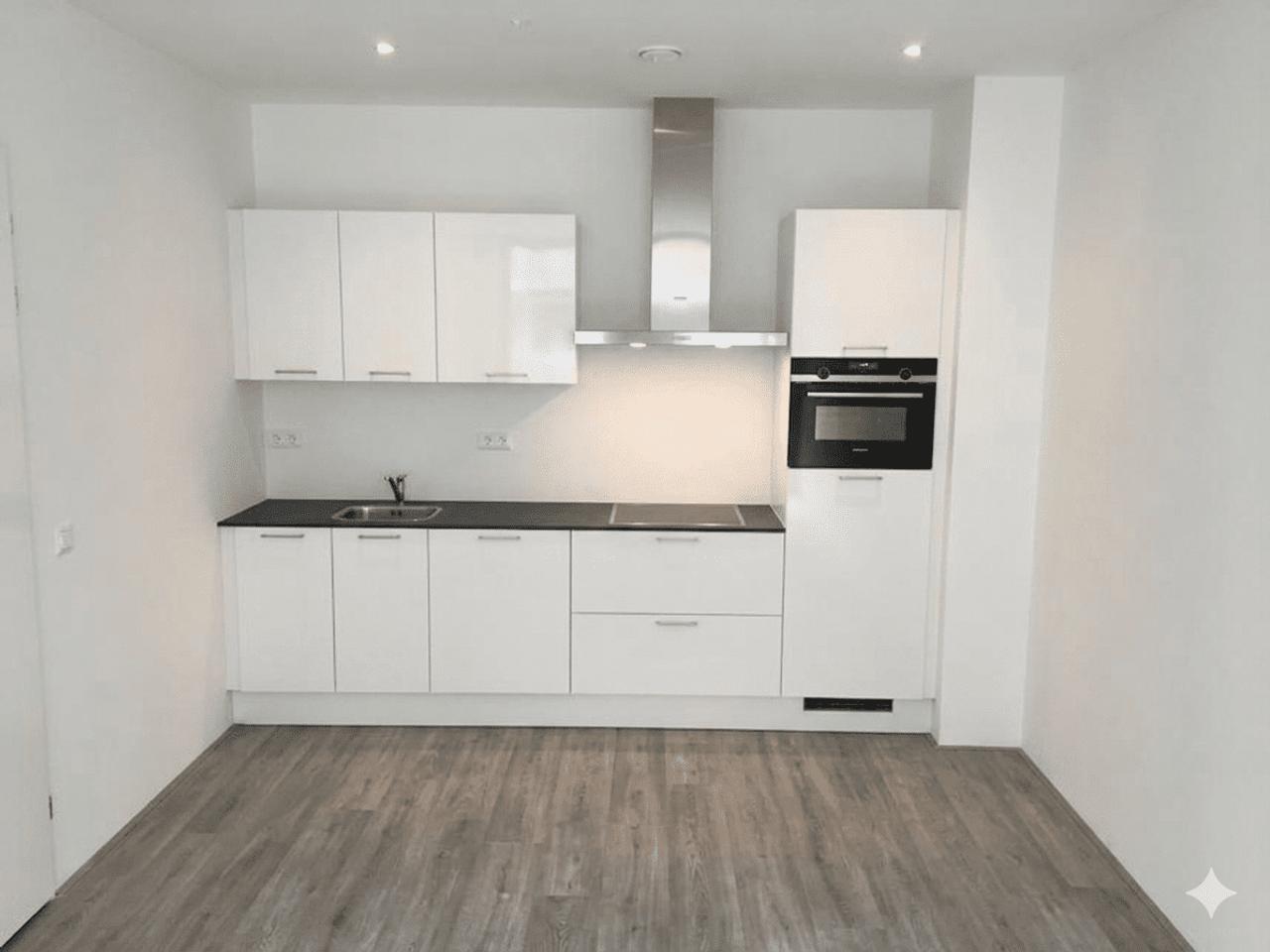 Ground-floor apartment with gym in Woensel-West - Image 9