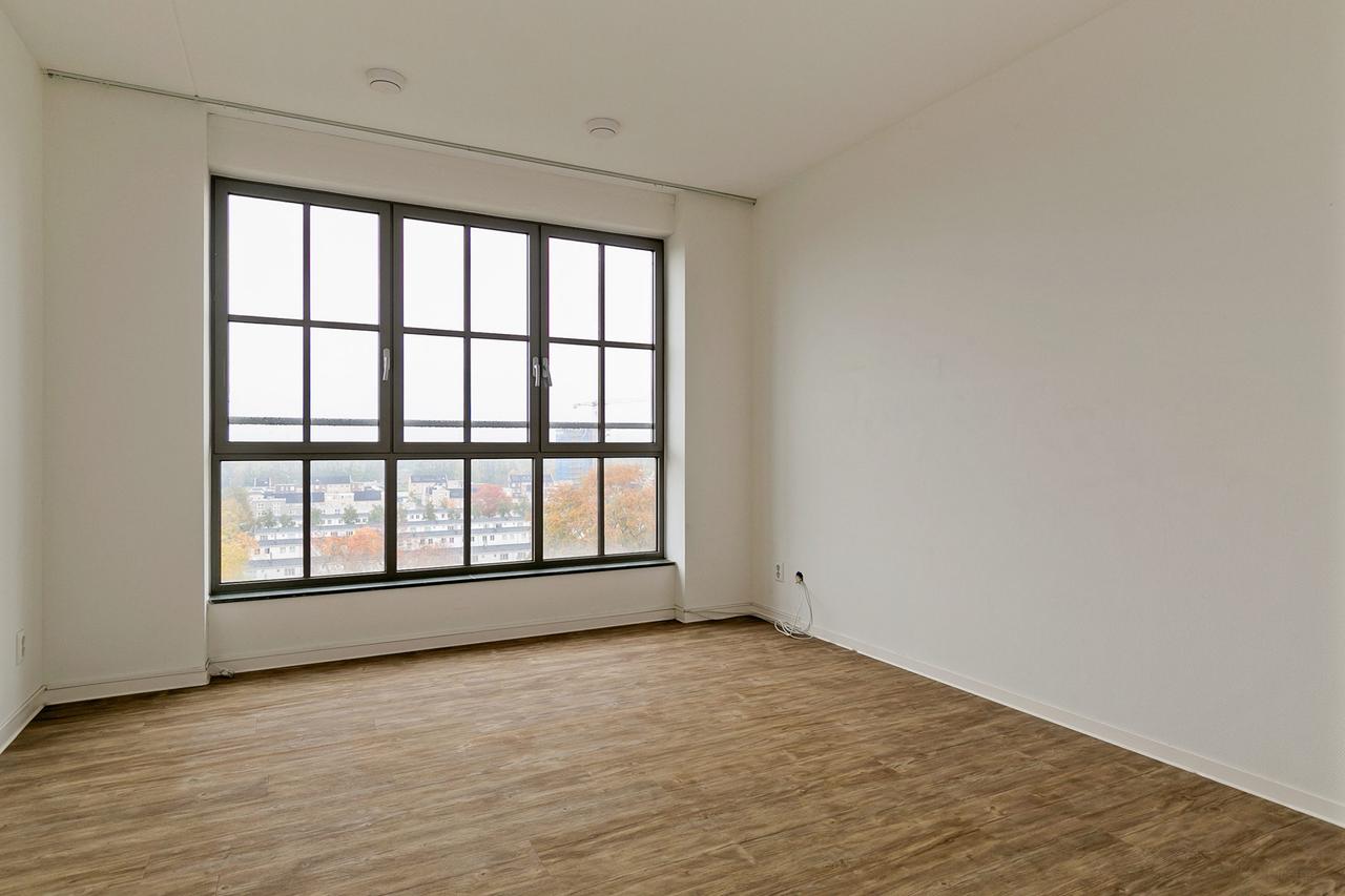 3-room apartment of 111 m² with two balconies - Image 18