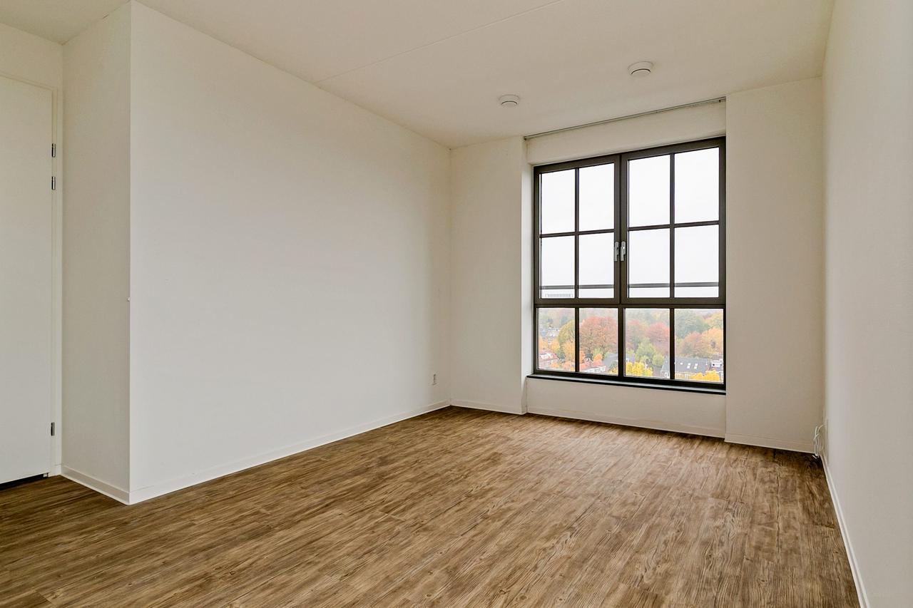 3-room apartment of 111 m² with two balconies - Image 16