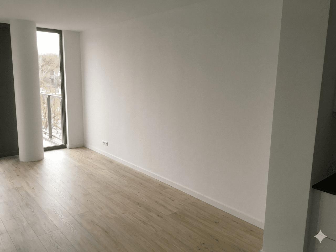 Tweekamerappartement met balkon en gym - Afbeelding 4