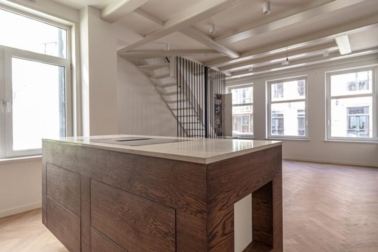Renovated townhouse in the heart of the Jordaan - Image 6