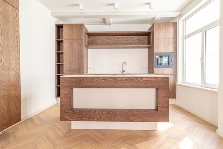 Renovated townhouse in the heart of the Jordaan - Image 3