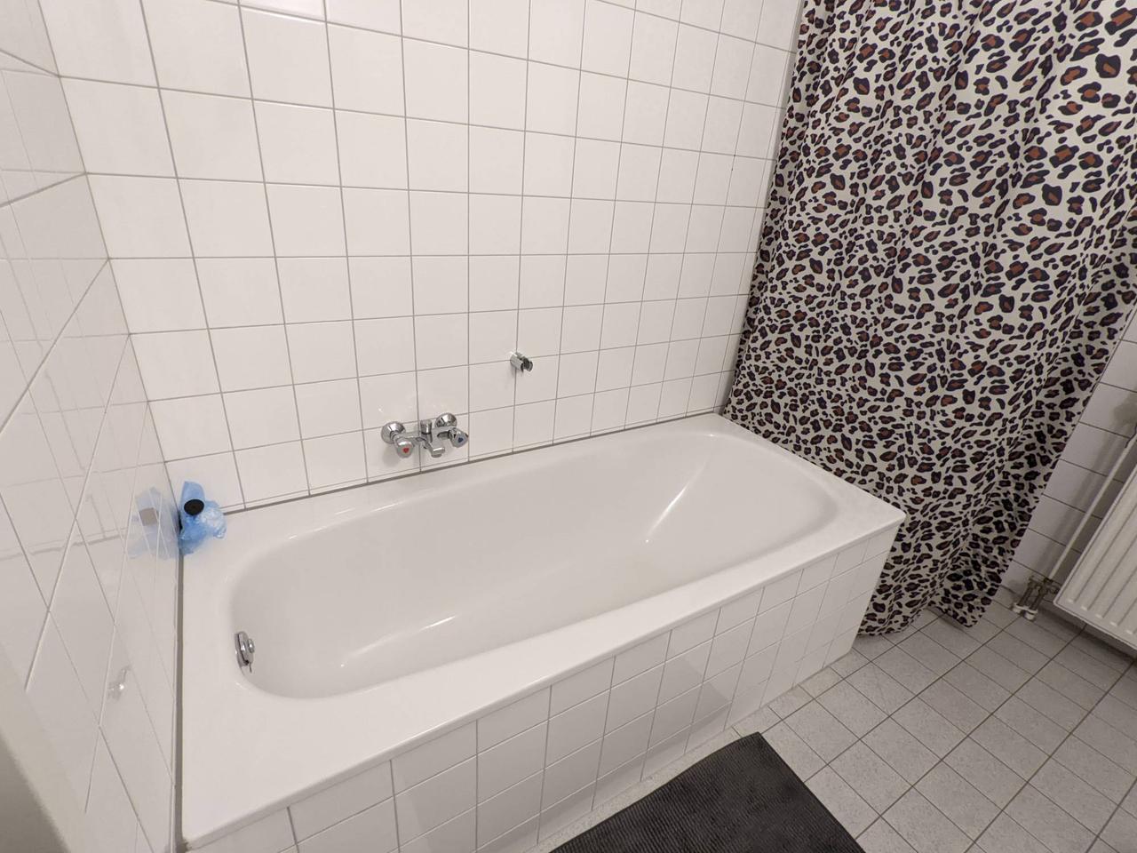 Room with Garden in Almere-Buiten - Image 13