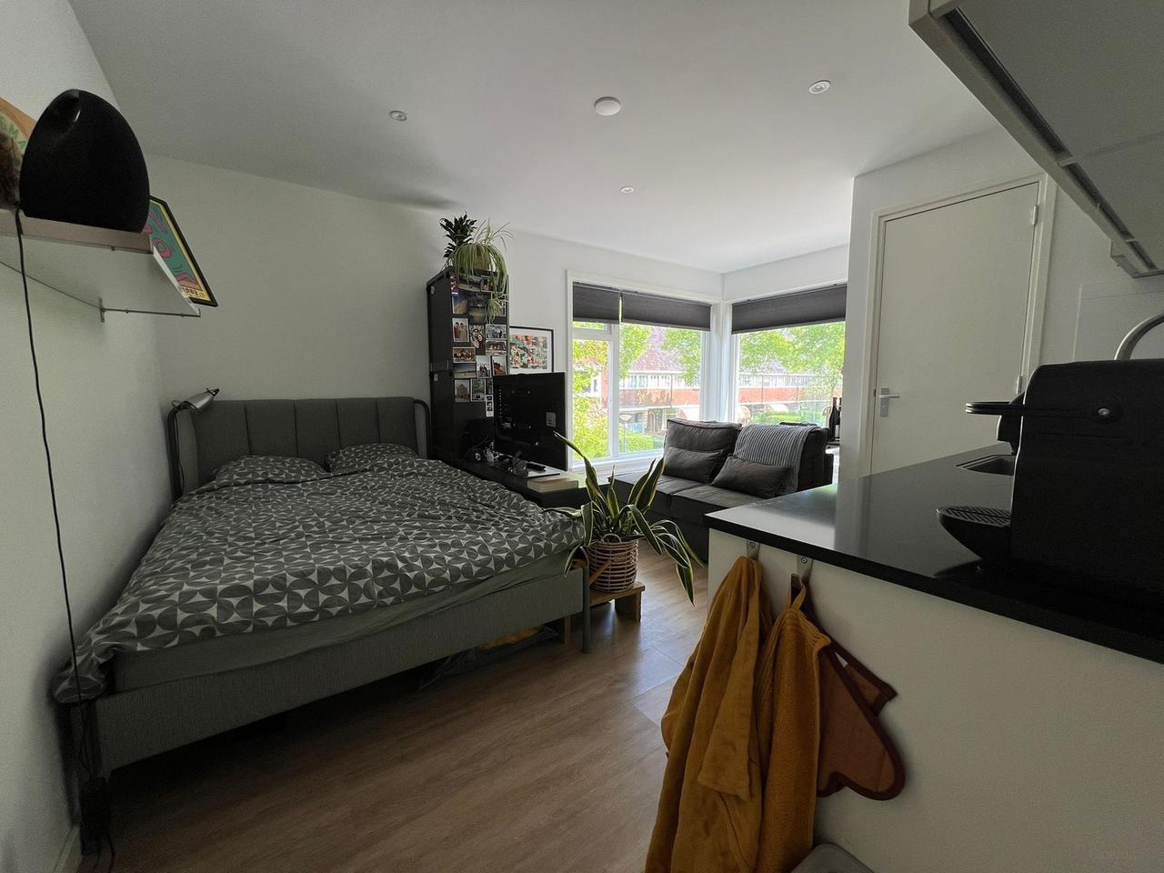 Energy-efficient apartment in Oud-Noord - Image 2