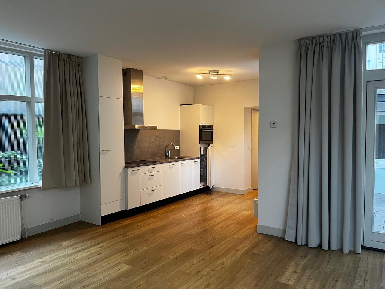 Basement apartment (80 m²) on the Rijnkade - Image 2