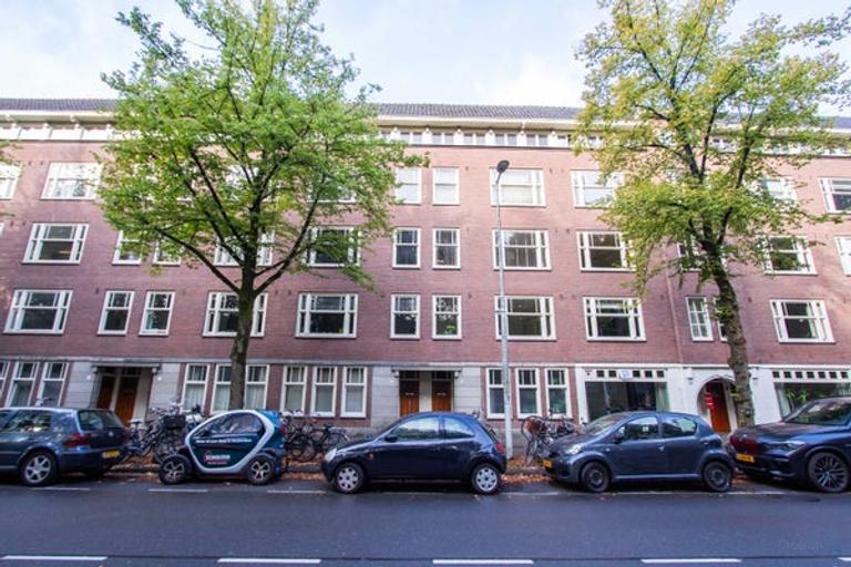 Furnished A+ apartment with balcony in Landlust - Image 1