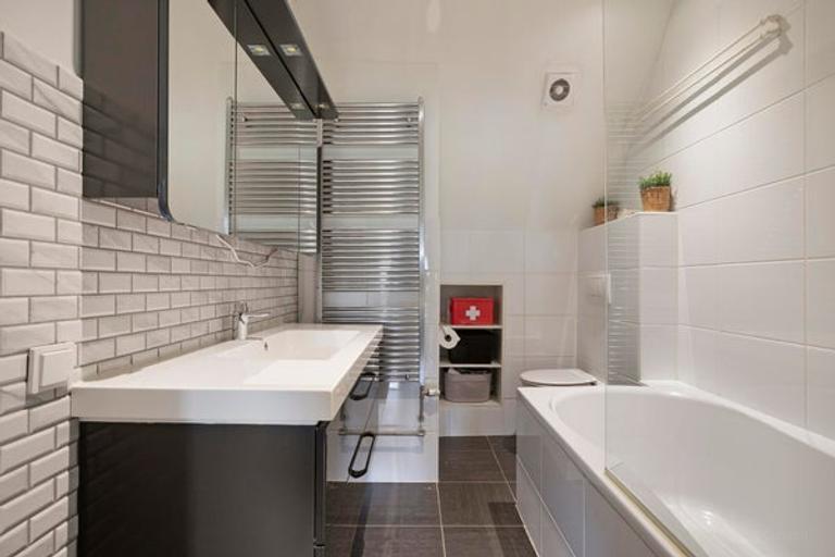 Waterfront Maisonette in De Pijp - Image 22