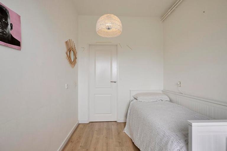 Waterfront Maisonette in De Pijp - Image 20