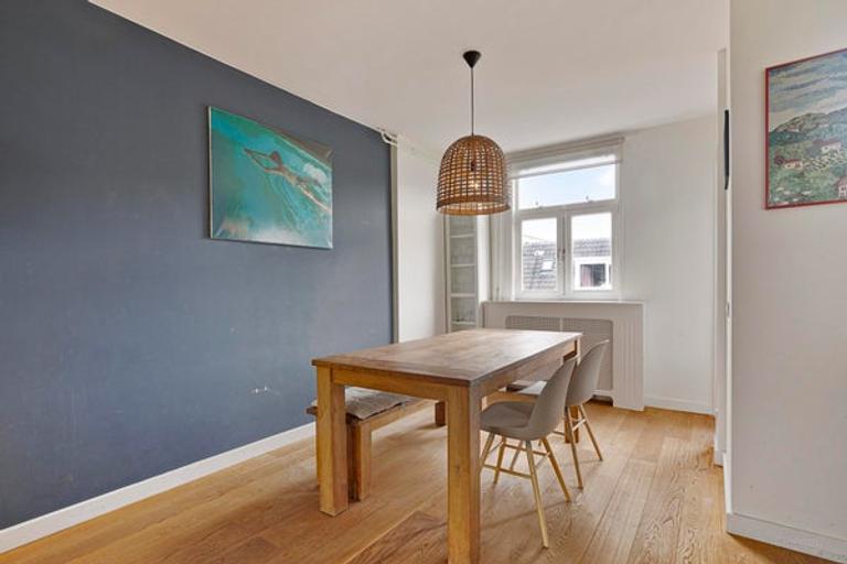 Waterfront Maisonette in De Pijp - Image 9