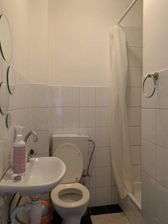 Bright waterside apartment in Brabantpark - Image 5