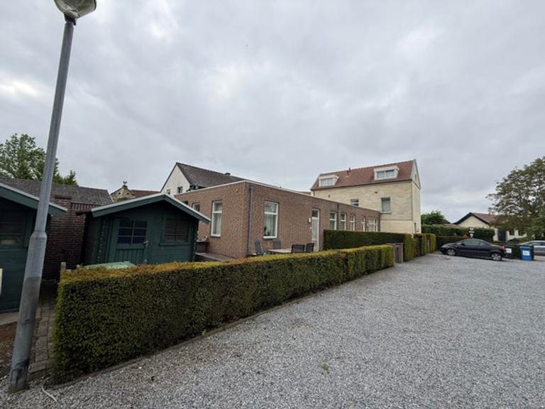 Lichte huurwoning met 80m² tuin in Sibbe - Afbeelding 1