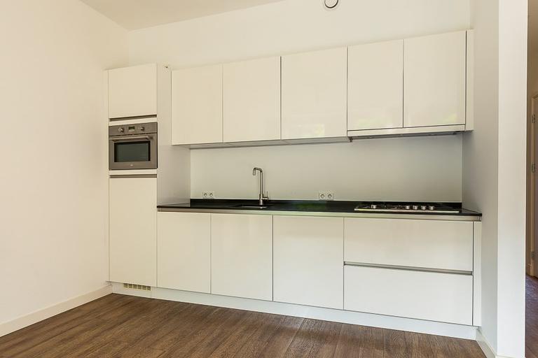 Apartment with Roof Terrace in Oud-Zuid - Image 4