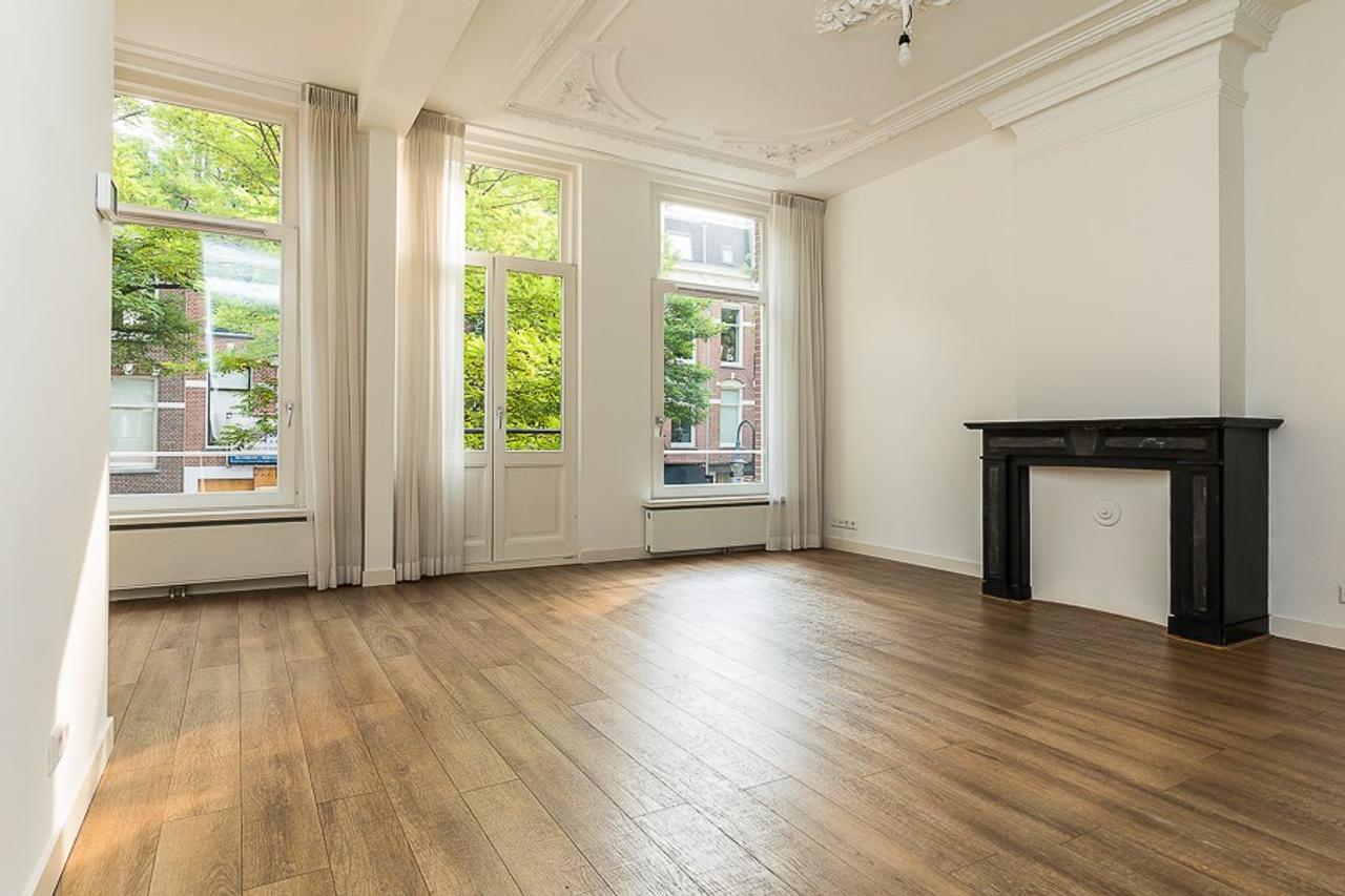 Apartment with Roof Terrace in Oud-Zuid - Image 2