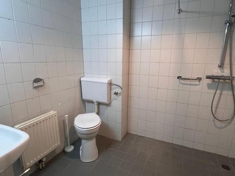 Student Apartment with Balcony in Valkenberg - Image 7