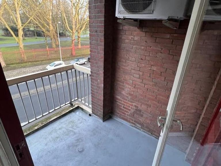 Student Apartment with Balcony in Valkenberg - Image 10