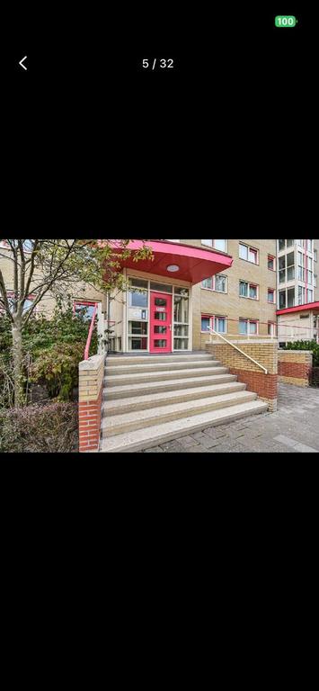 Furnished apartment with balcony in The Hague - Image 4