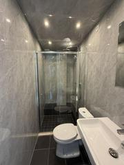 Terraced house with four bedrooms and garden in Hengelo - Image 6