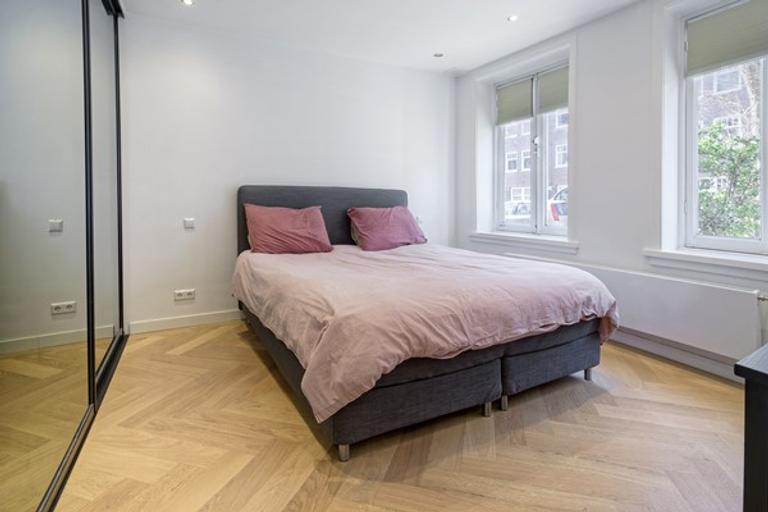 80m² apartment with 35m² garden - Image 5