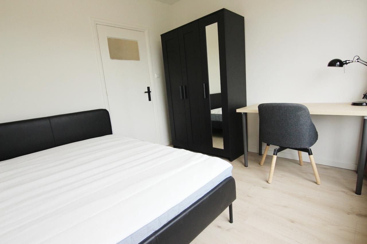 Renovated 4-room apartment in Rubroek - Image 8