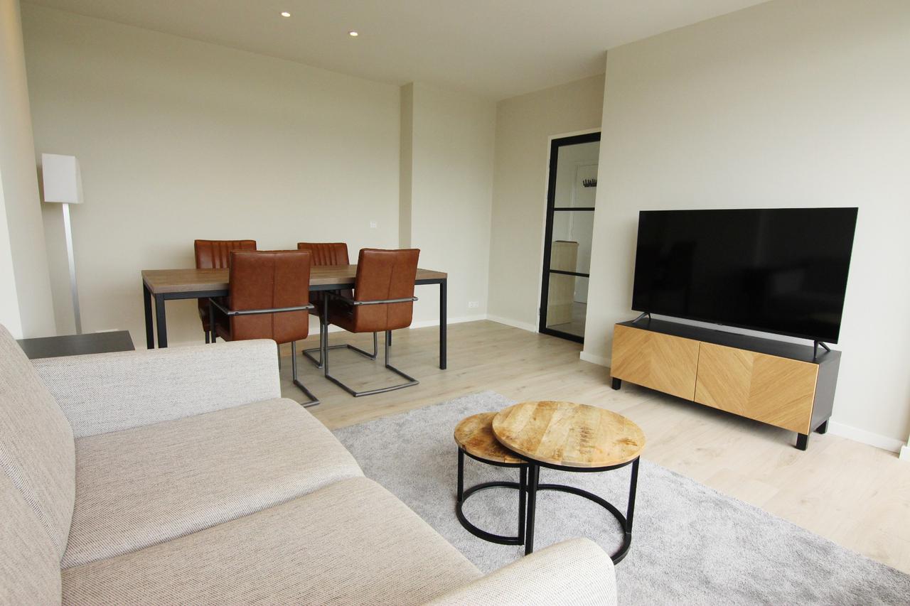 Renovated 4-room apartment in Rubroek - Image 3