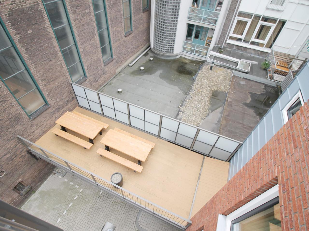 Bright studio with private terrace and energy label A in Kortenbos - Image 10
