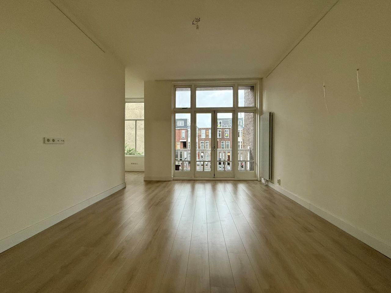 Renovated apartment Bezuidenhout - Image 6