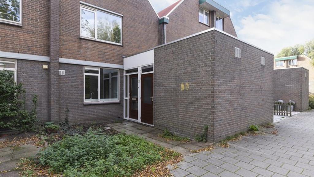 Huis met 4 slaapkamers en tuin in Diemen - Afbeelding 2