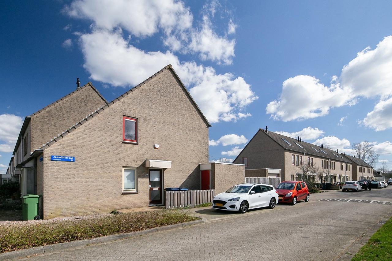 Eengezinswoning van 119 m² met garage in Almere - Afbeelding 3