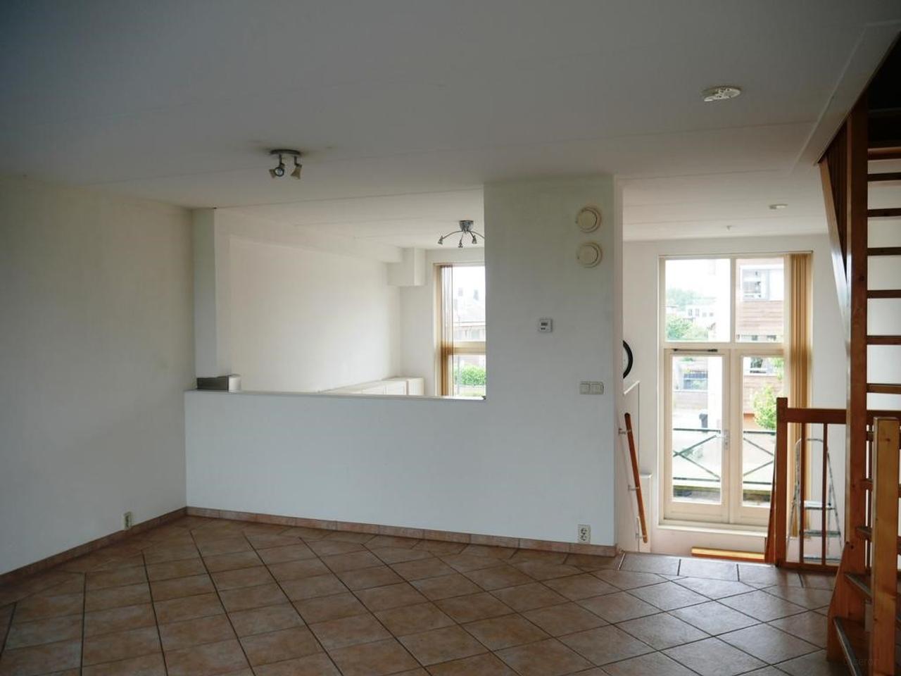 Split-level herenhuis van 160 m² in Vroonermeer-Zuid - Afbeelding 3