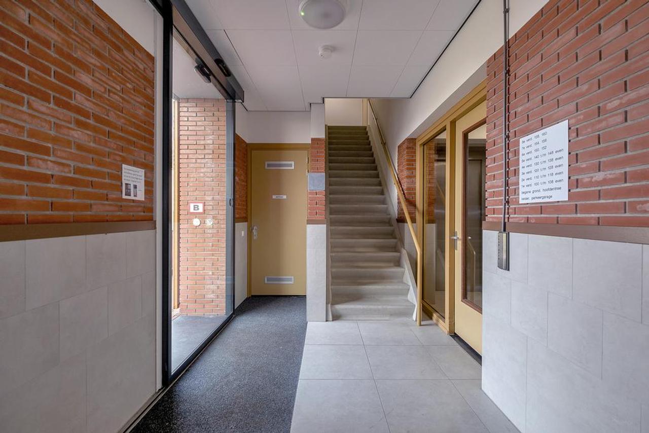 Apartment Bloemsingel with south-facing balcony - Image 5