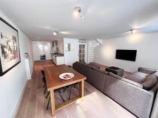Furnished apartment with swimming pool on the Herengracht - Image 8