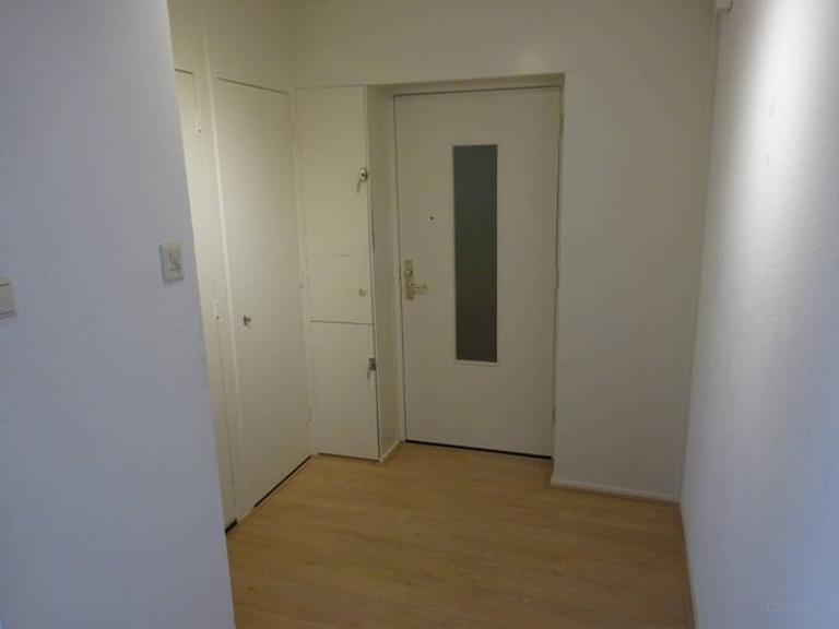 88m² apartment with balcony in Leiden - Image 7