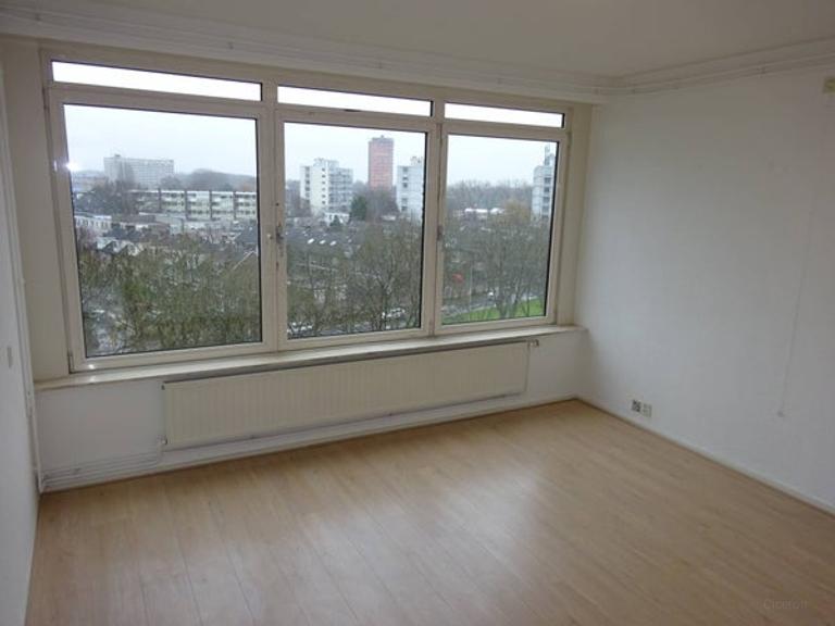 88m² apartment with balcony in Leiden - Image 11