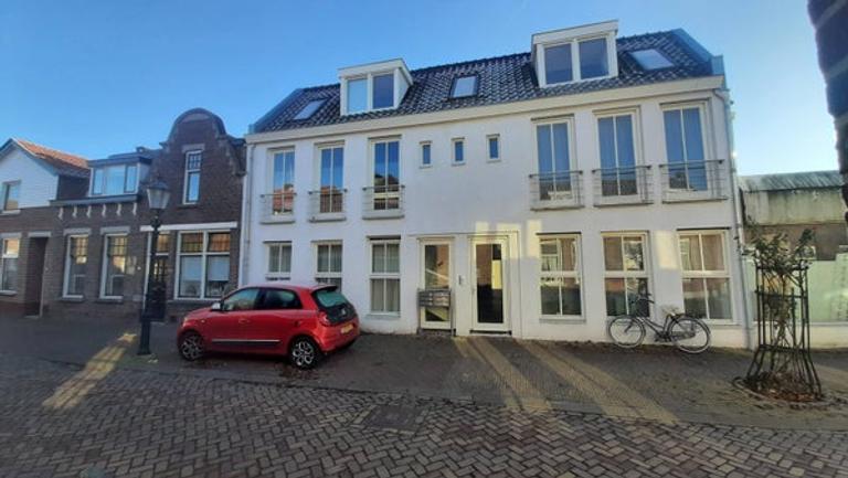 Begane grond 3-kamerappartement in Raamsdonksveer - Afbeelding 1