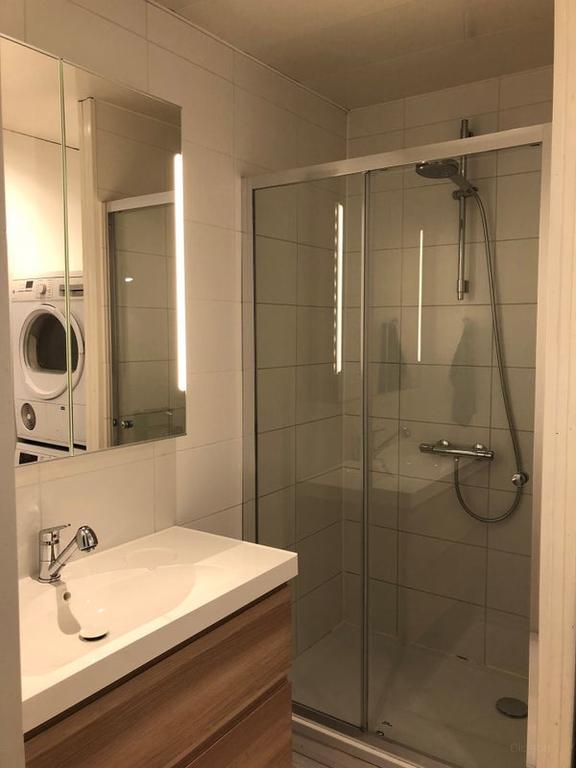 Three bedrooms in Amstelveen Bankras - Image 11