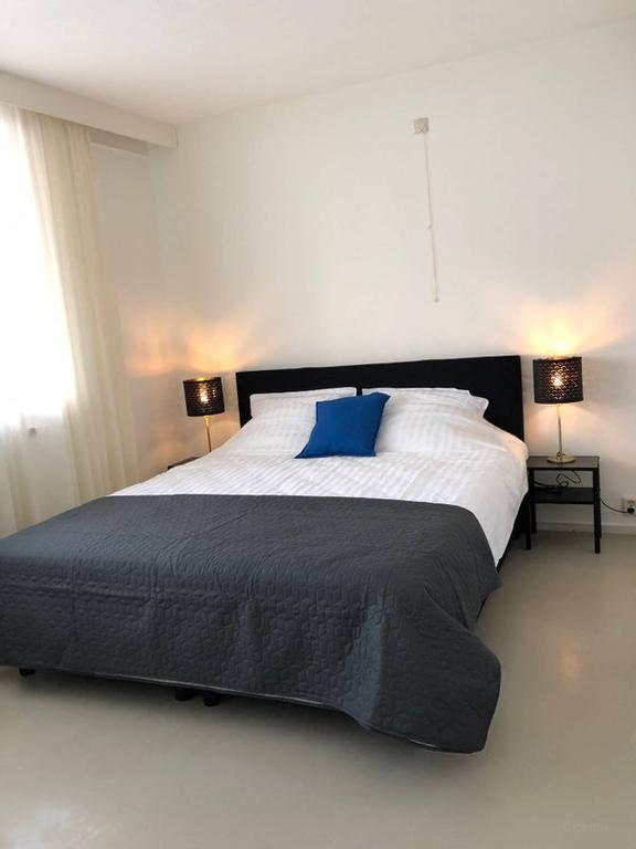 Three bedrooms in Amstelveen Bankras - Image 8
