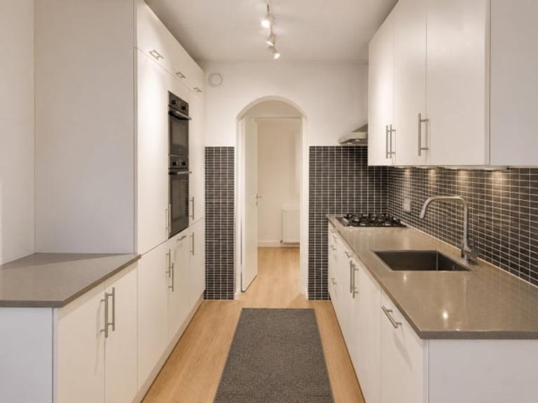 Apartment (73m²) with Canal View - Image 4